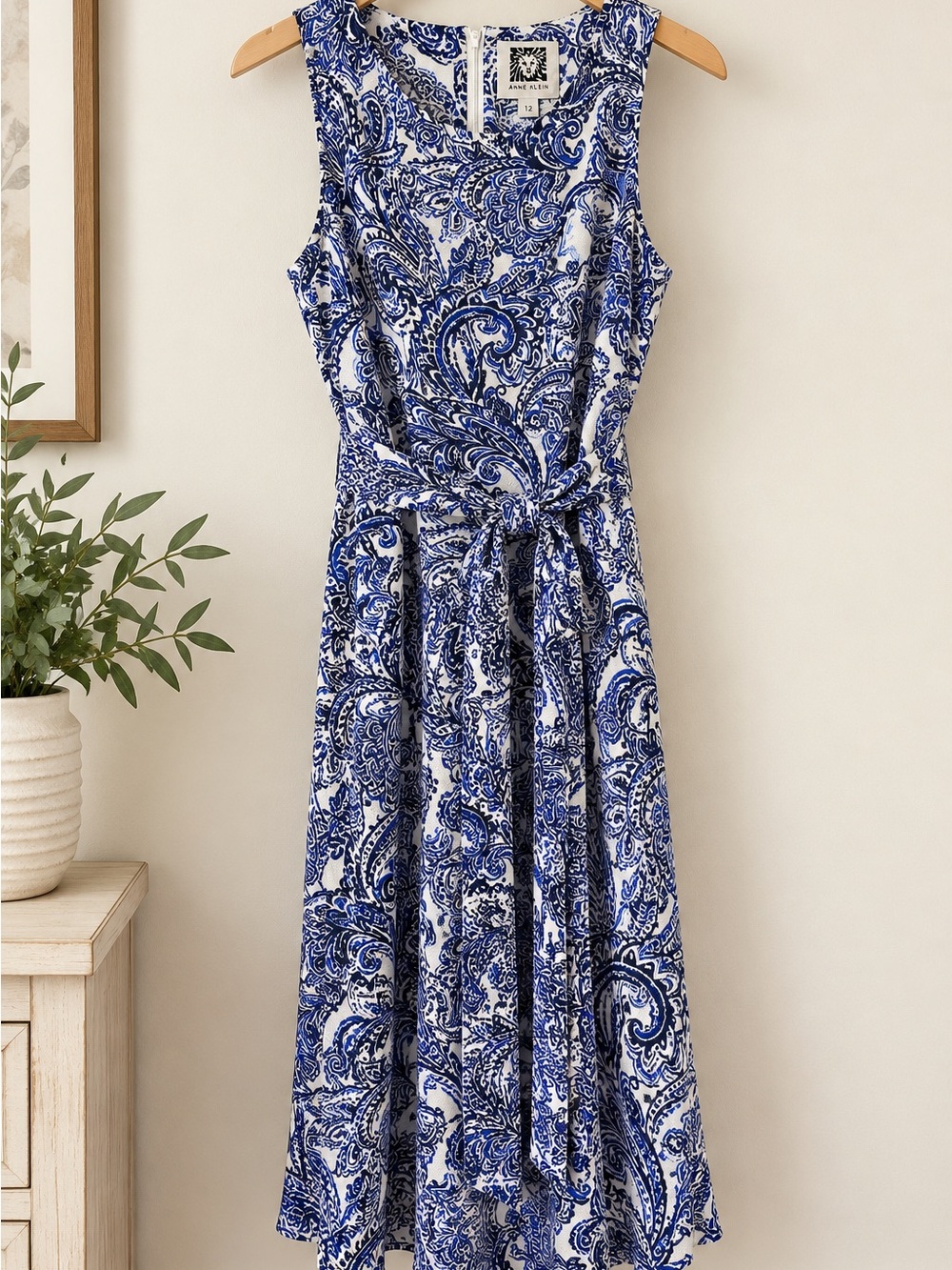 Anne Klein White and Blue Paisley Sleeveless Tie-Waist Dress